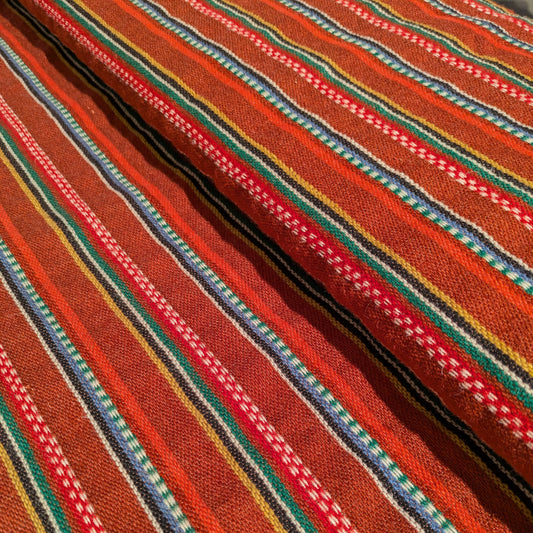 Handvävt tyg till Skedevi kjol samt herrväst