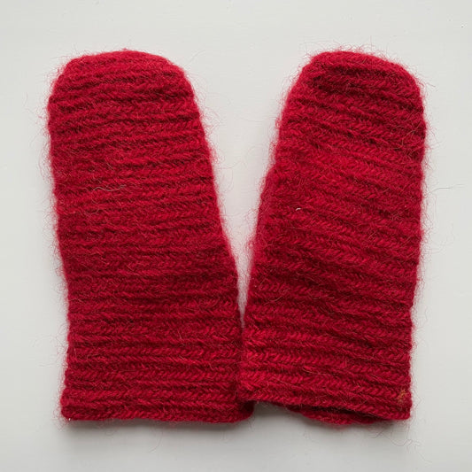 Needle-tied wool mittens, red