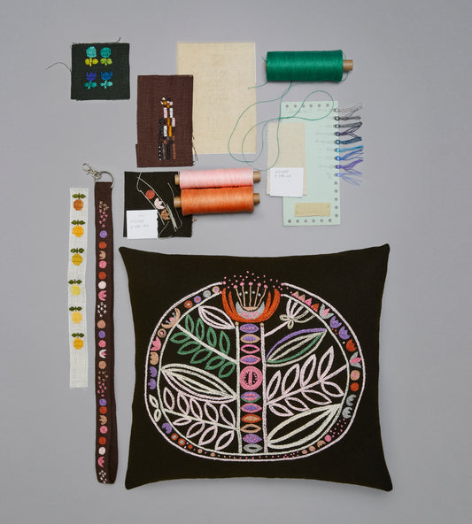 Tamara, nyckelring, broderikit