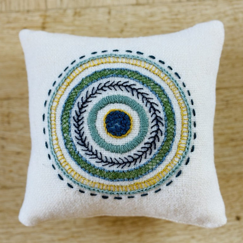 Embroidery kit Limestone house DIY