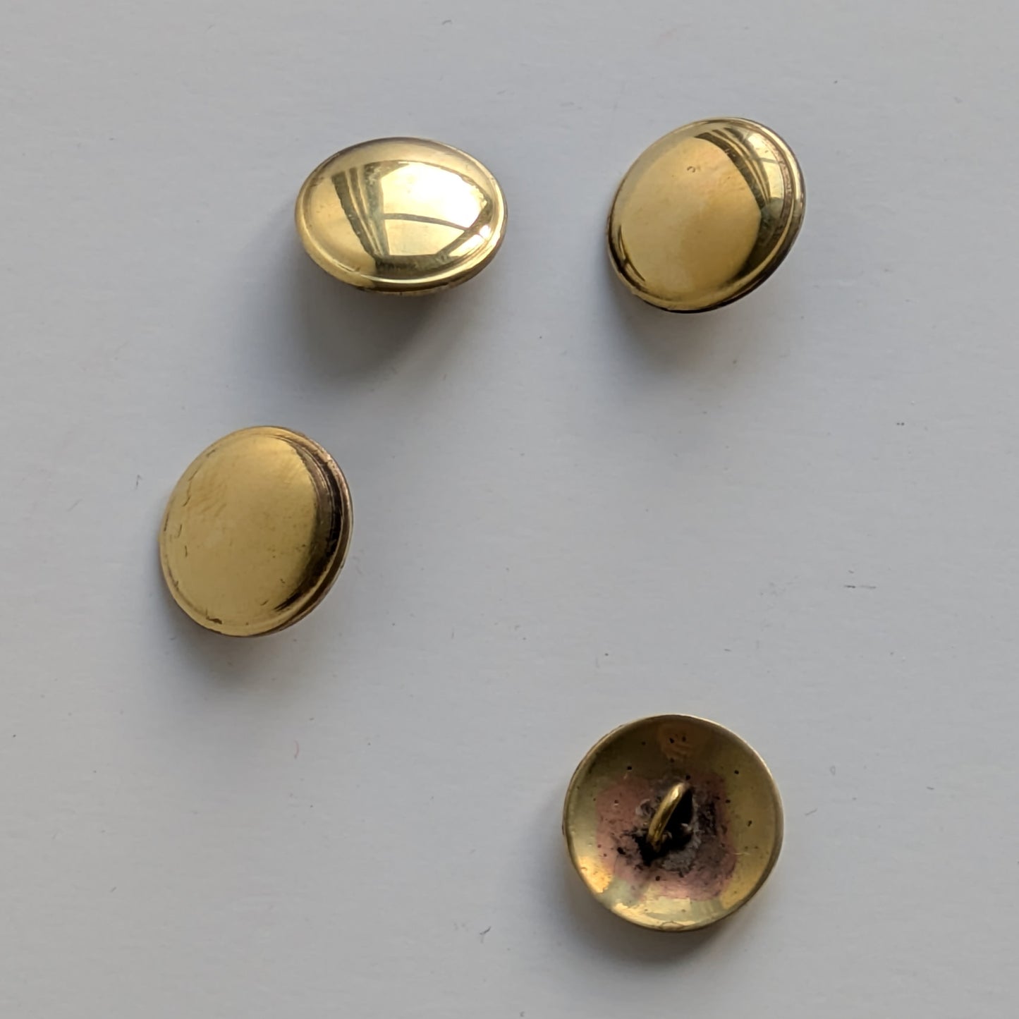 Brass button 20mm