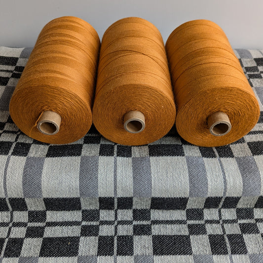 Bomullsgarn 16/2 specialinfärgad gul, rulle ca 250g