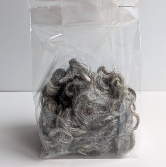 Washed woolen curls