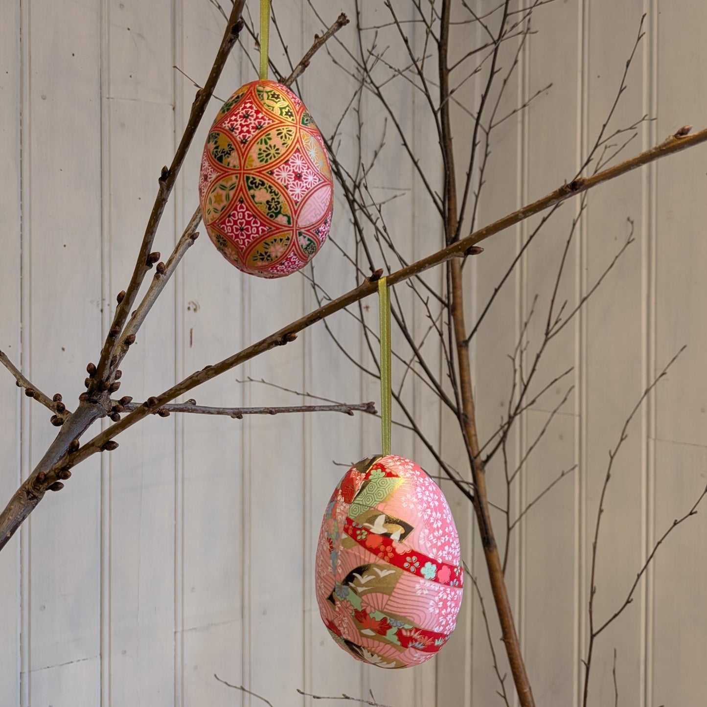 Handmade Easter egg with pendant