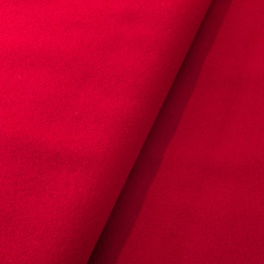 Rött kläde till Skedevi livstycke