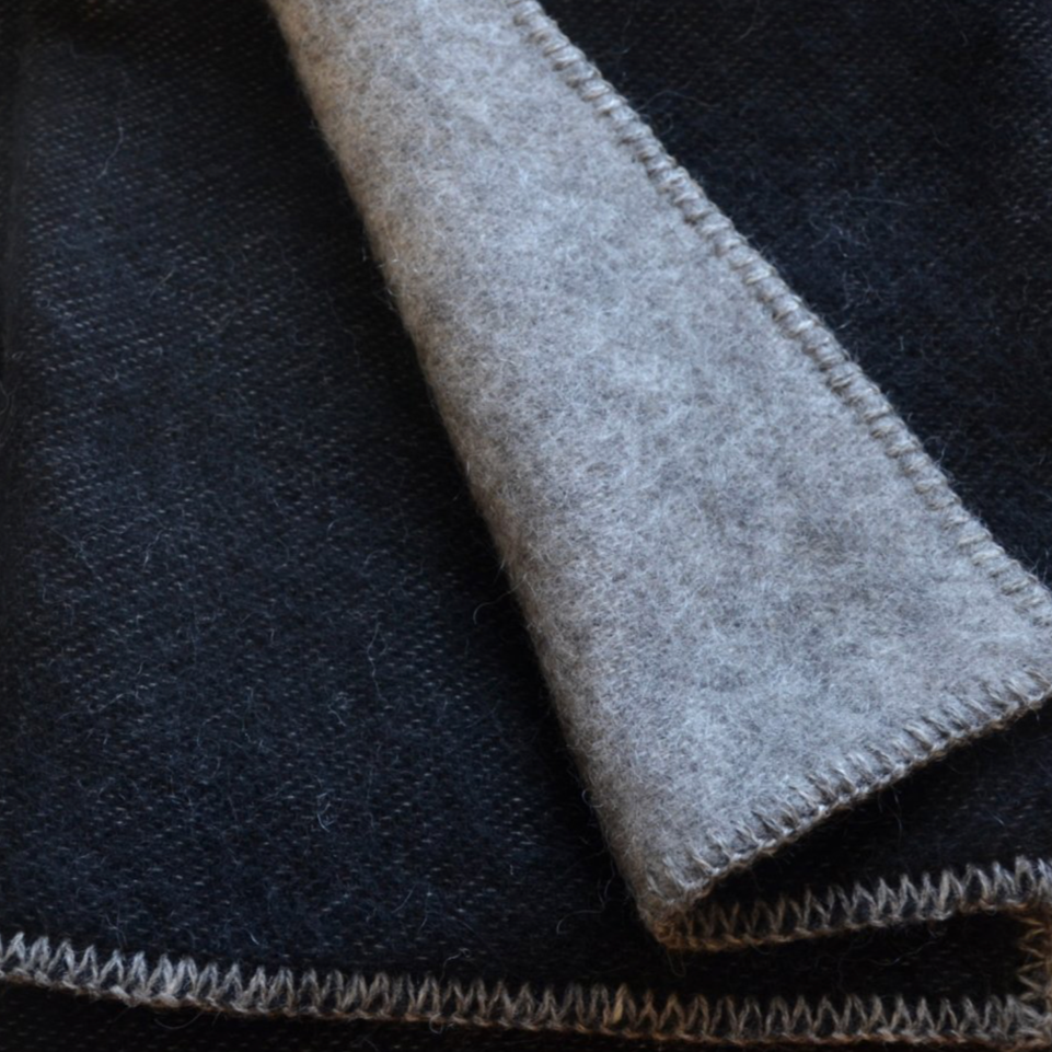 Wool blanket, 2-sided 180 x 130