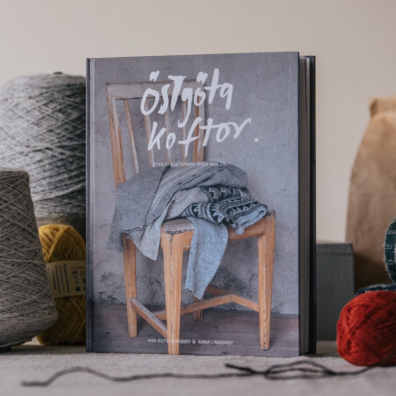 Östgötakoftor – Stickat kulturarv från 1940-tal