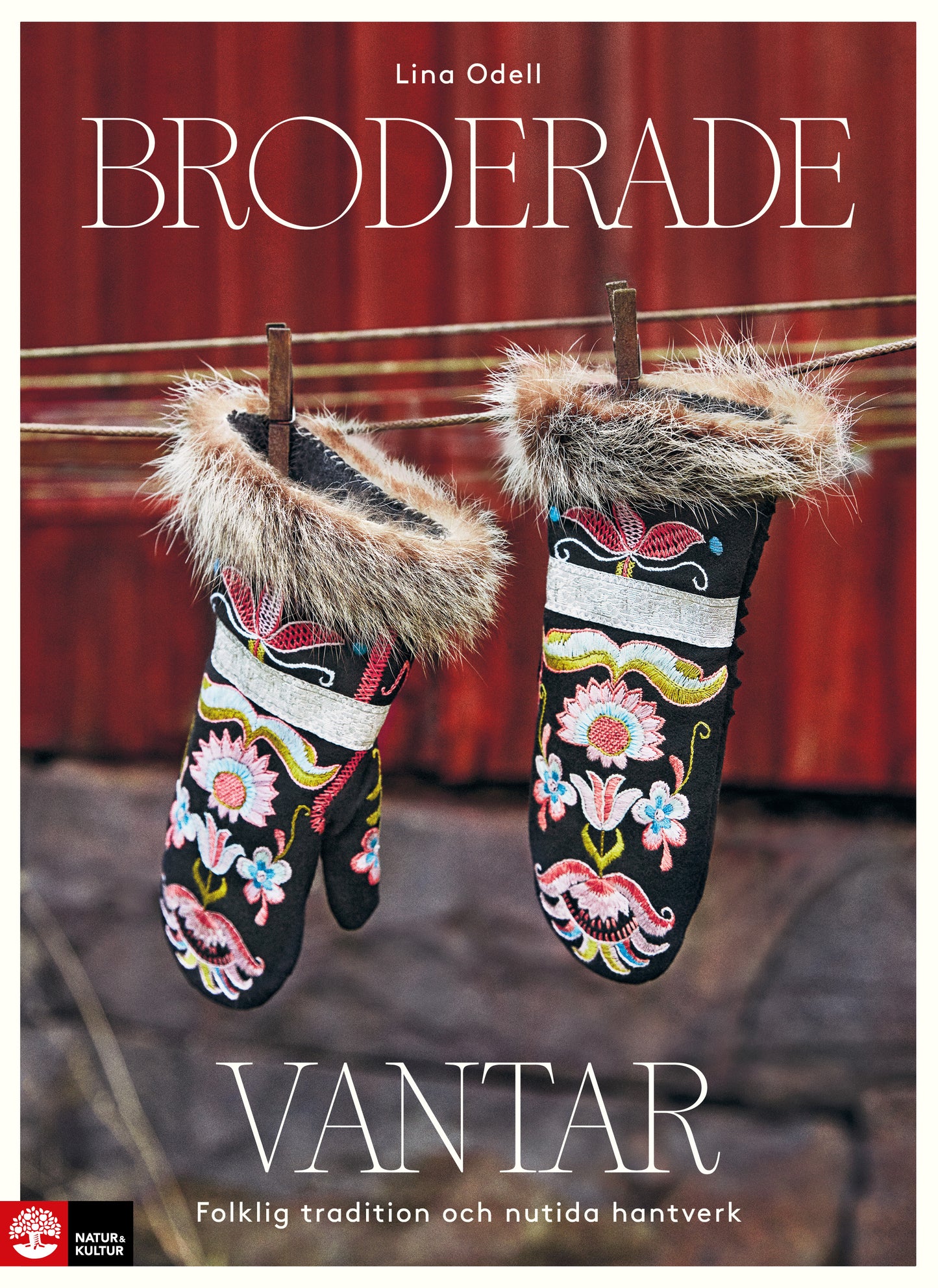 Broderade vantar : Folklig tradition & nutida hantverk