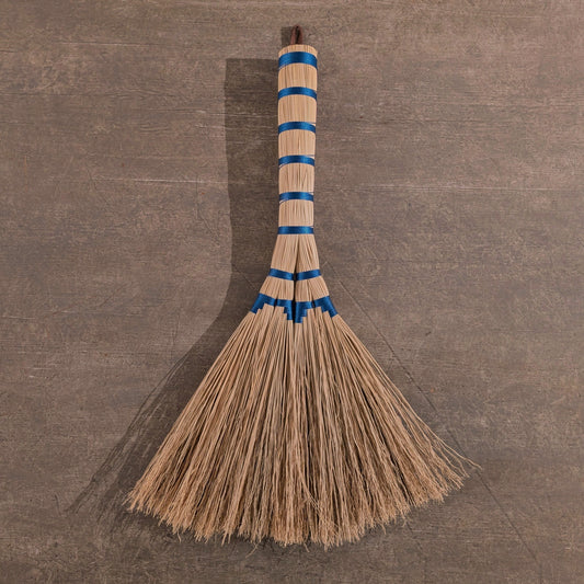 Gravity Handbroom