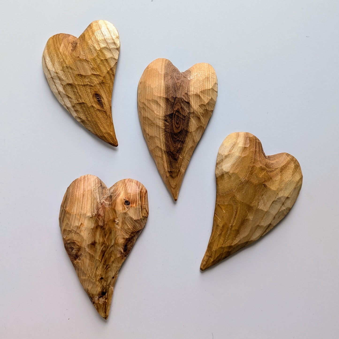 Magnethjärta i trä