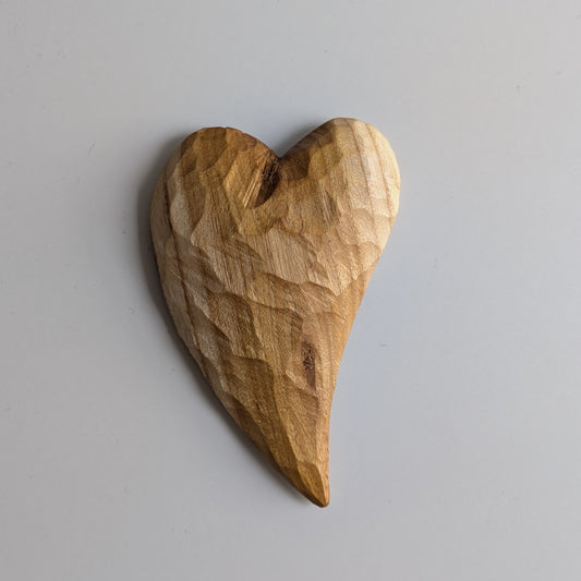 Magnethjärta i trä