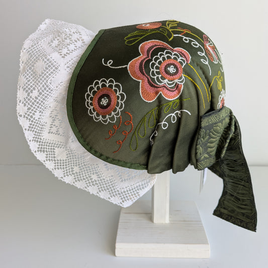 Gryt/Skedevi bindmössa